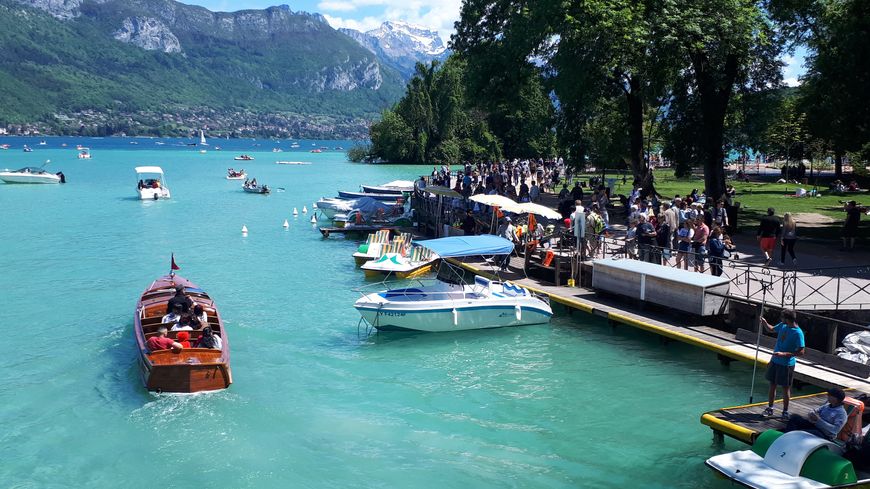 Découvrez le magnifique lac d’Annecy